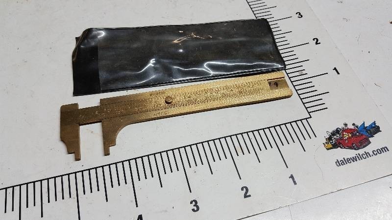 lot 5873 image: Double Sides Measuring Tool Gauge Slide Vernier Caliper Gold Tone