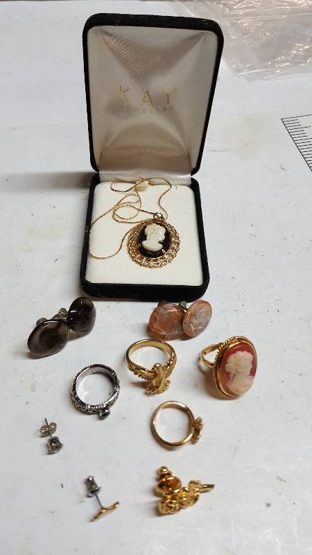 lot 5874 image: Lot of vintage costume jewelry with a neat old Cameo Pendent.