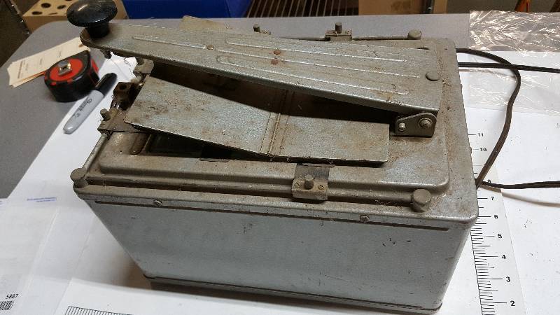lot 5885 image: Antique Brumberger Contact Printer- untested