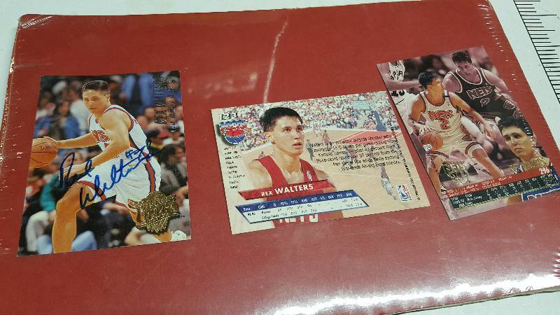 lot 5893 image: Cool collectable and autographed card(s) of Rex Walters played at KU 1993