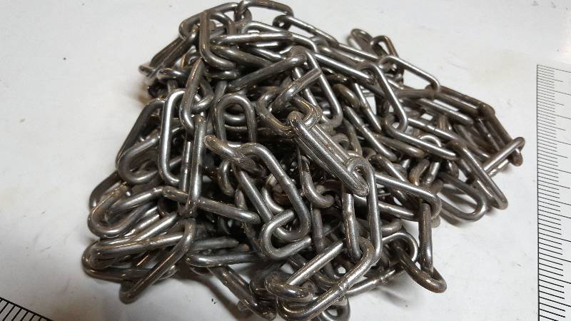 lot 5811 image: Approximately 17 foot of chain
