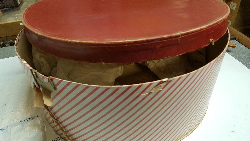 lot 5837 image: Large Vintage Hat Box, Red and white striped, Rough Condition, but still cool