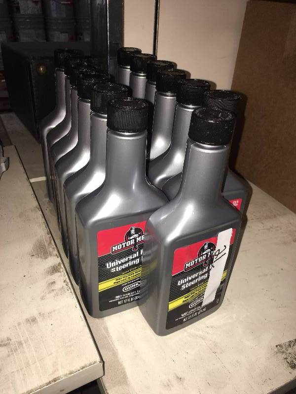 lot 21 image: 13 QTY UNIVERSAL POWER STEERING FLUID