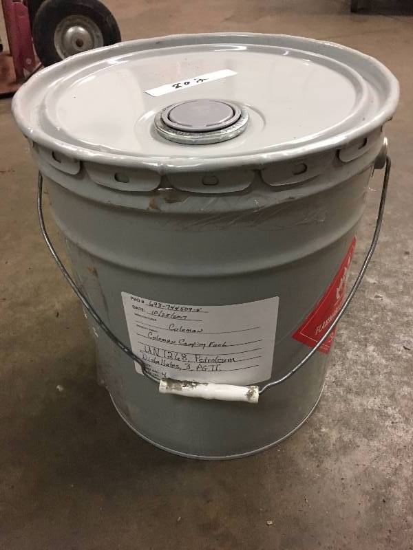 lot 802 image: COLEMAN CAMPING FUEL