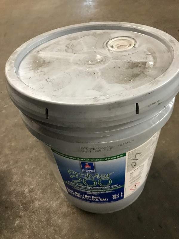 lot 36 image: 5 GAL SHERWIN WILLIAMS PROMAR 200 LATEX PAINT