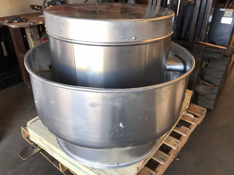 lot 13 image: DAYTON 4HZ58G UPBLAST EXHAUST VENTILATOR VENT WITH MOTOR