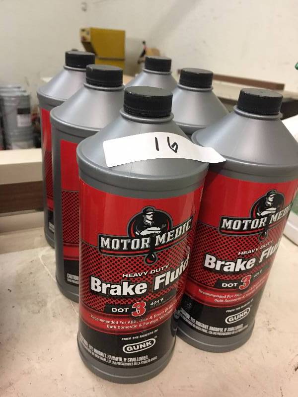 lot 16C image: 6 QTY DOT 3 BRAKE FLUID