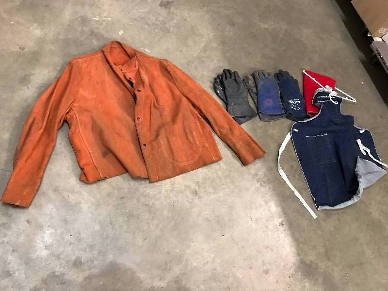 lot 79 image: WELDING LEATHER JACKET GLOVES AND MORE