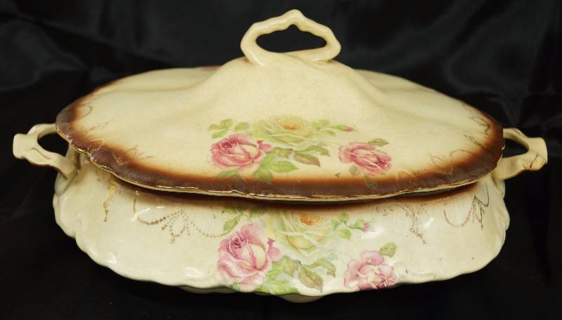 lot 7334 image: BEAUTIFUL, OLD Covered Dish - IMPERIAL CHINA no 6 Cov. Dish - Crazing, but no chips. See photos for detail on this amazing piece of history