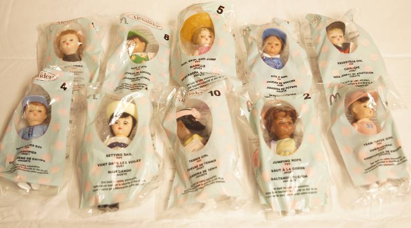 lot 2059 image: Lot of 10 - MADAME Alexander Dolls - McDonalds Toy - FULL SET Dolls numbered 1 - 10