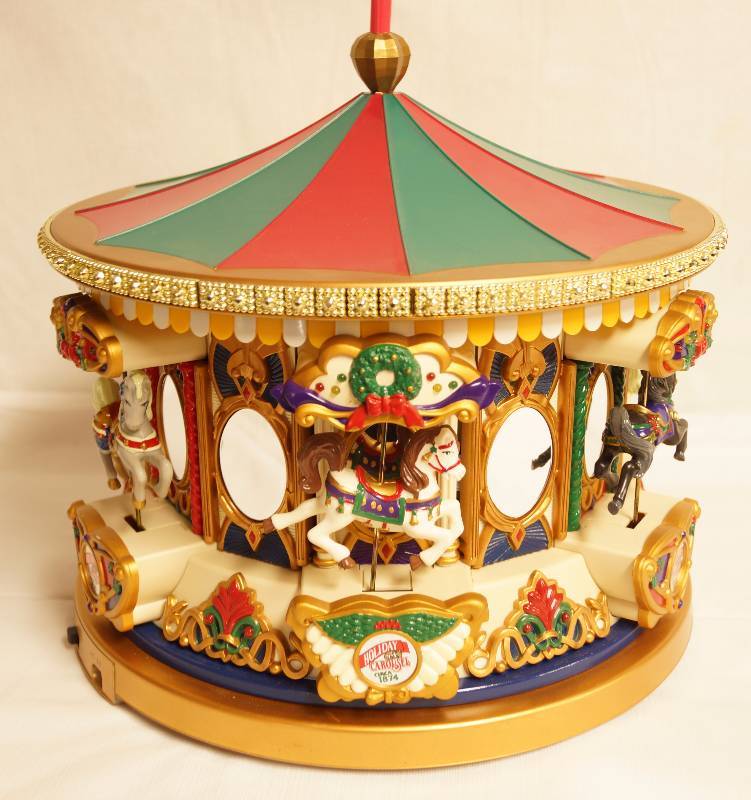 lot 2275 image: Holiday Carousel - Merry Go Round w Box Plays 21 Christmas Carols - WORKS SEE VIDEO