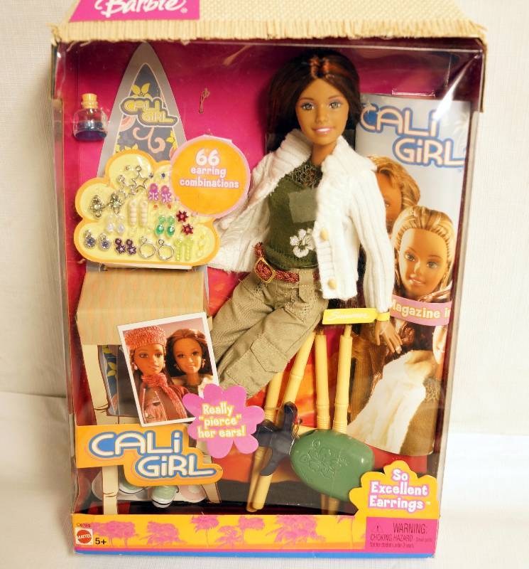 lot 2283 image: Barbie - CALI GIRL - Lots of earrings - NEW IN BOX - great gift