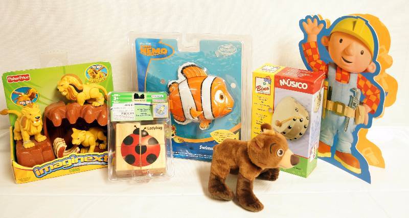 lot 2290 image: Great lot of NEW Kids Toys - Fisher Price - Disney NEMO, and More NEW Gifts