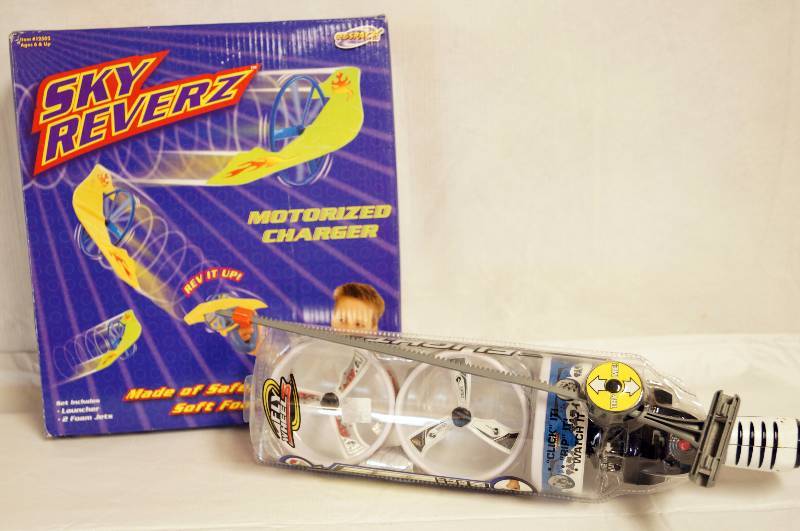 lot 2300 image: SKY REVERZ - Launcher and Jets & FLY WHEELS - NEW IN Package STOCKING STUFFERS