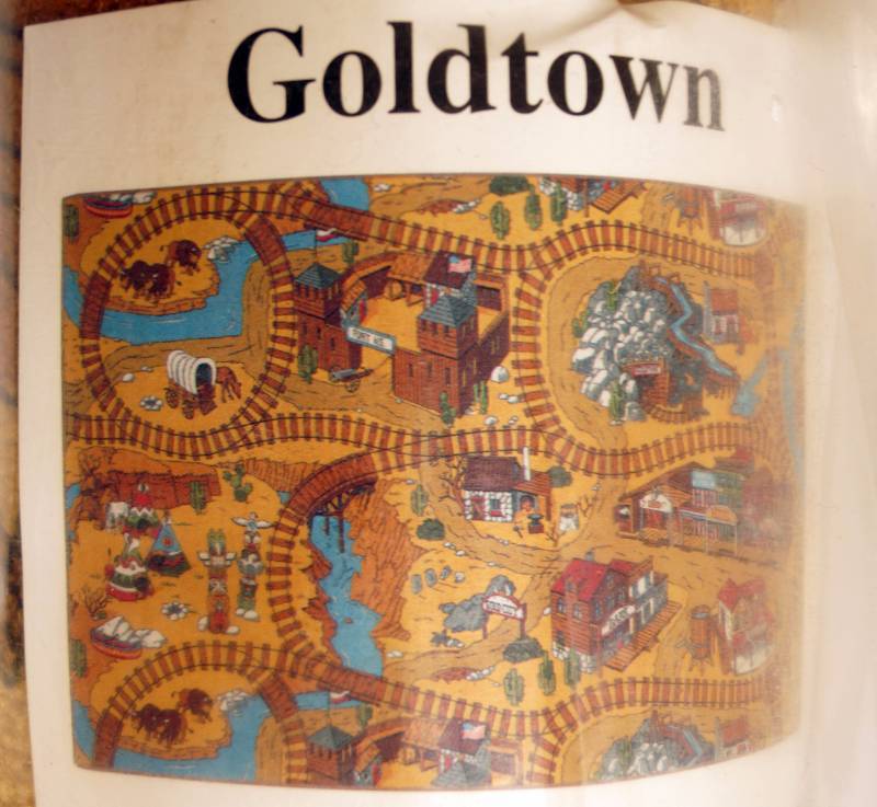 lot 2312 image: Goldtown Play Rug NEW In Package Kids Fun Mat - Room Dcor AWESOME GIFT