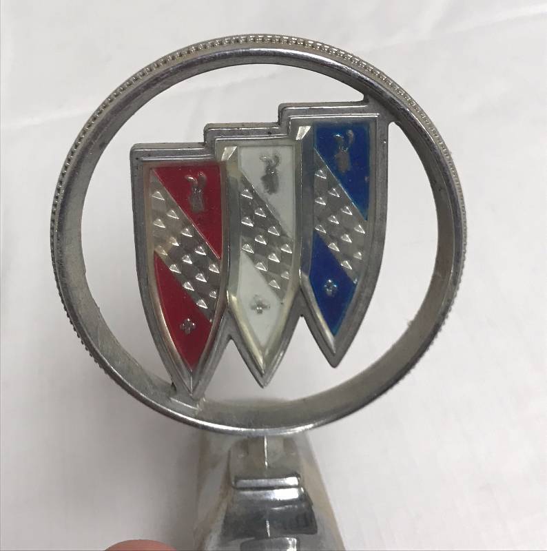 lot 7030 image: Buick Hood Ornament - 1991-96 Buick Hood Ornament Emblem and Mounting Base - Metal Chrome