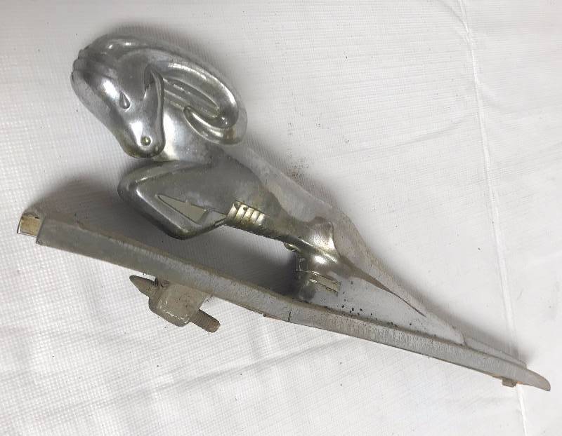 lot 7036 image: VINTAGE 1939 DODGE RAM HOOD ORNAMENT EMBLEM TRUCK PICKUP MOPAR 596175
