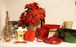 Christmas Baskets and other neat home decor! AWESOME! - See Photos