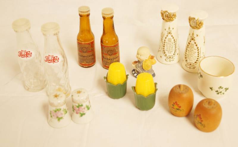 lot 2456 image: Lot of 6 Sets of Salt and Pepper Shakers plus extras - PEPSI - BUDWEISER, religious and More