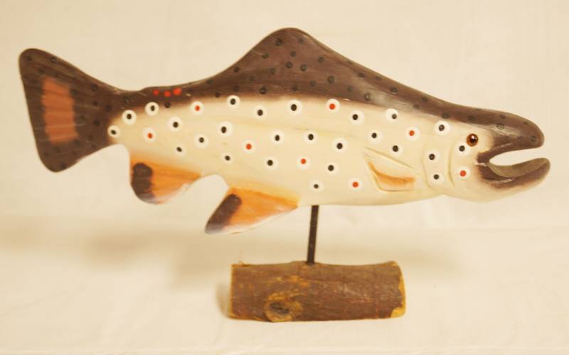 lot 2457 image: Wooden Carved Trout Fish on a wood block stand - cool