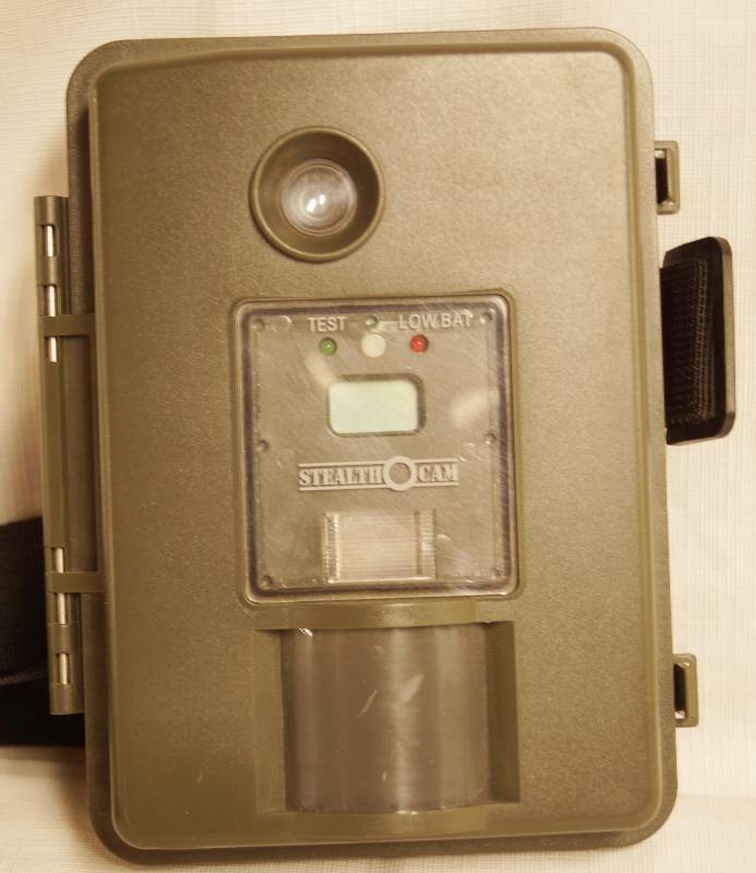 lot 2487 image: Motion Sensitive Field Camera film - STEALTH CAM - w velcro strap for placement - worked upon last use