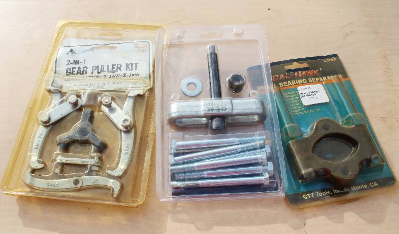 lot 7046 image: 1 Small Puller- One Small Bearing Separator- 2-In-1 Gear Puller Kit- What a Bundle