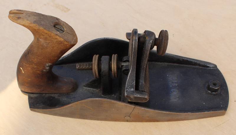 lot 7050 image: Wood Plane- Casting Number 112-Missing Blade