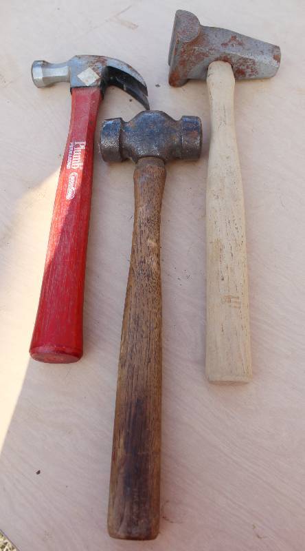 lot 7054 image: Set of 3 Hammers- Various Sizes