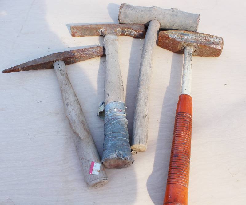 lot 6612 image: Set of 3 Steel-Head Hammers- 1 Homemade Mallet