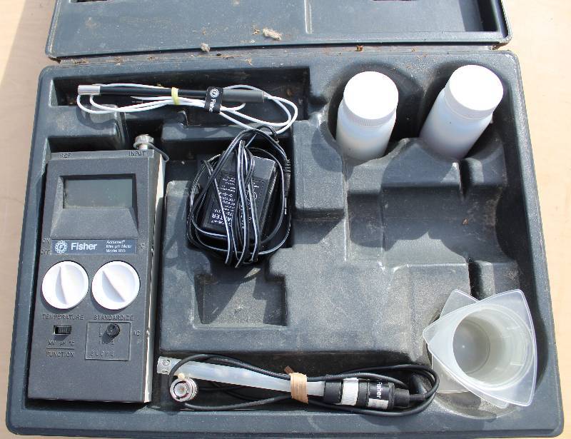 lot 7091 image: Fisher Scientific Accumet Mini Ph Meter- Model No. 995
