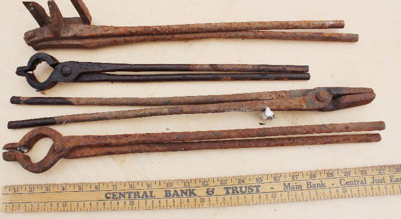 lot 7096 image: Set of 4 Assorted Blacksmith Tongs