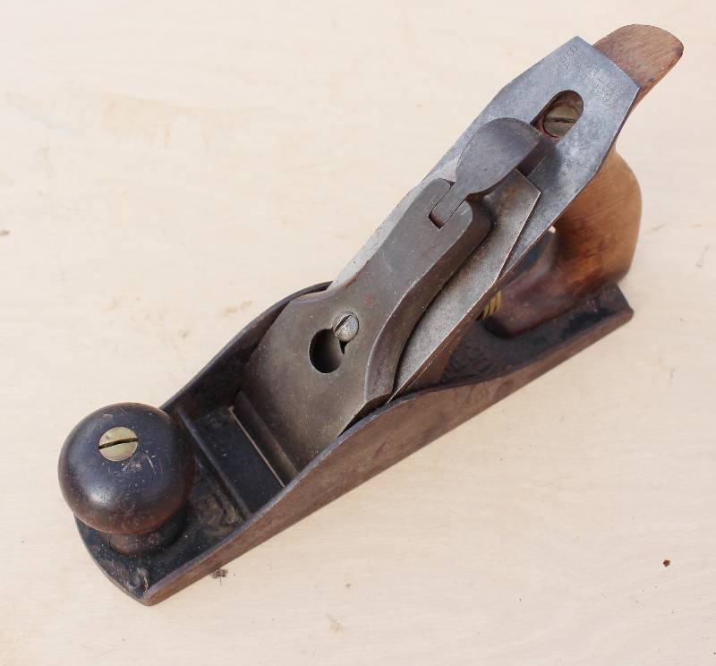 lot 7108 image: StanleyBailey No. 3 Wood Plane