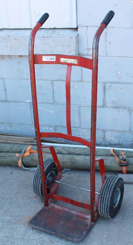 lot 2565 image: 2 Wheel Dolly  Hand Truck