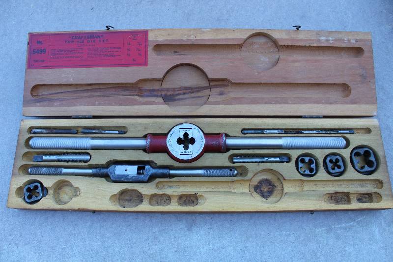 lot 6629 image: Craftsman Tap and Die Set- No. 5499- Incomplete