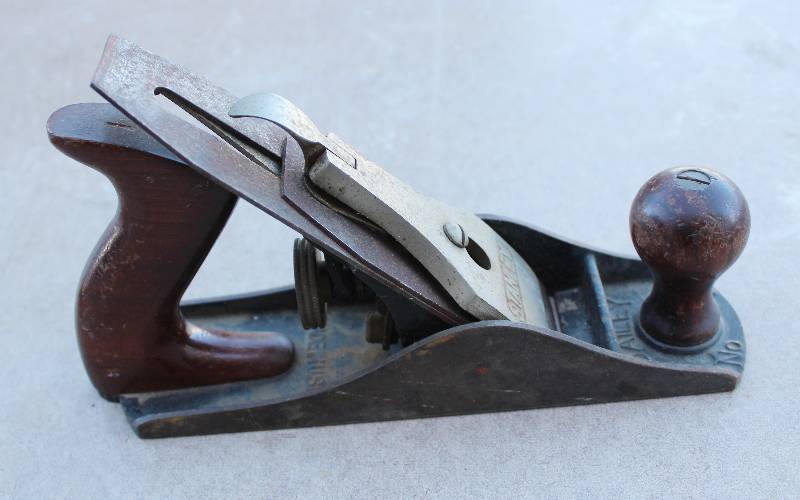 lot 6644 image: Bailey Wood Plane- No. 4- Very Neat