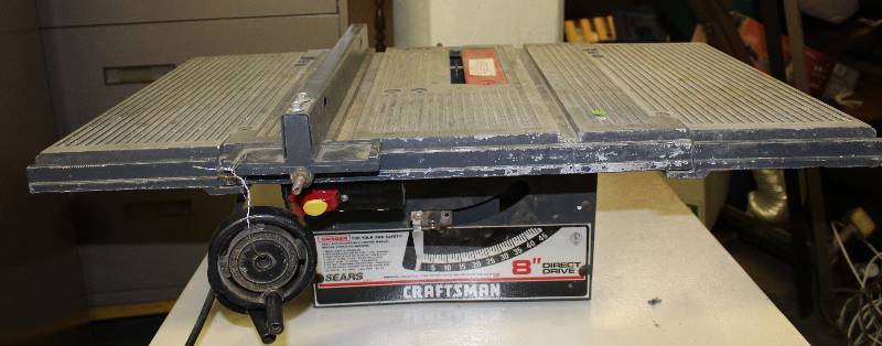lot 4357 image: Craftsman 8 Bench Top Saw