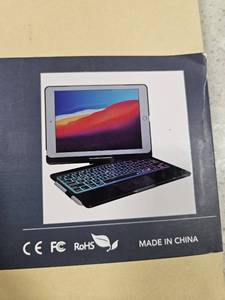lot 38048 image: iPad 10.2 9th Generation Keyboard iPad 8th 7th and iPad Air 3rd Gen iPad Pro 10.5 inch 10.2-inch 2021 2020 Rugged Combo Touch Smart Keyboard Case with Trackpad Backlit 360 Swivel Pencil Holder Black