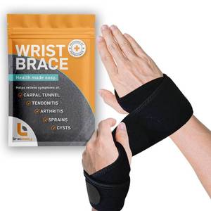 lot 38703 image: BracEasy Wrist Brace Left & Right Hand Wrist BraceWrist Support Wrist Wraps - Carpal Tunnel Wrist Brace for Night Support - Wrist Brace for Wrist Pain Hand Brace Wrist Guard Black 2 Pack