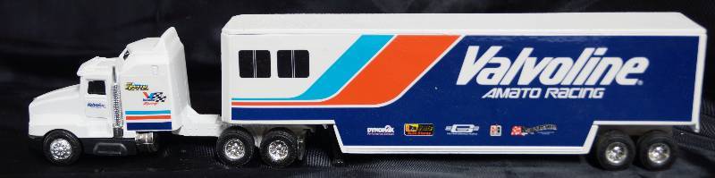 lot 7080 image: ERTL Replica Kenworth  T600A Semi Truck - 9200 8815 - Valvoline Amato Racing Trailer w Trailer