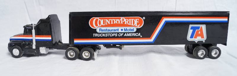 lot 7349 image: ERTL - Die Cast Replica Kenworth T600A 1400G - Country Pride Truck Stops of America TA - Nice