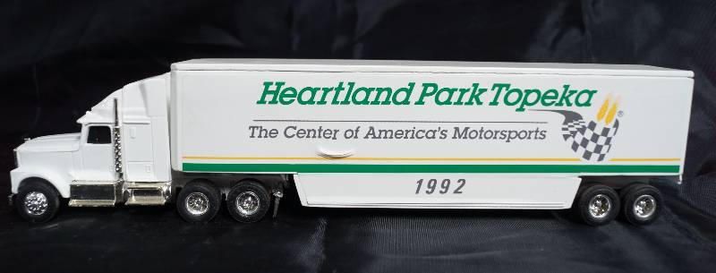 lot 2269 image: ERTL - Die Cast Replica Kenworth T600A Semi Truck & Trailer - Heartland Park Topeka, Kansas - Awesome