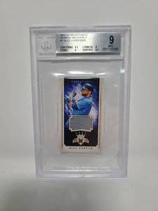 lot 25 image: Graded Beckett BGS 9 2015 Diamond Kings Alex Gordon Game Used Jersey with only 99 Made
