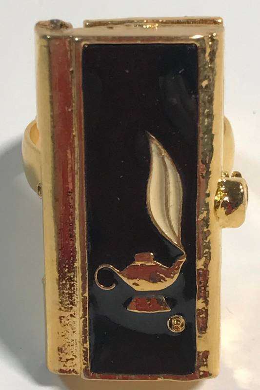 lot 1998 image: Old - New Mirror Ring - Pretty Cool to Have a Mirror on Your Finger  VERY HEAVY