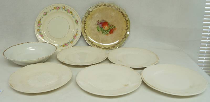 lot 5010 image: Lot of old dishes - plates and a bowl - pretty designs, could be used for farmhouse dcor
