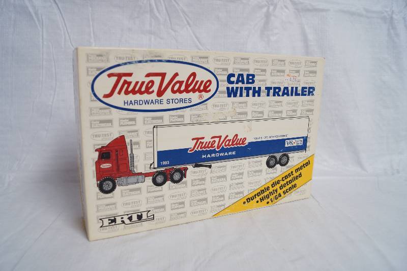 lot 9089 image: ERTL - True Value Hardware - Die Cast Metal Semi Truck w Trailer - NEW IN BOX Stock# 3855 - WOW