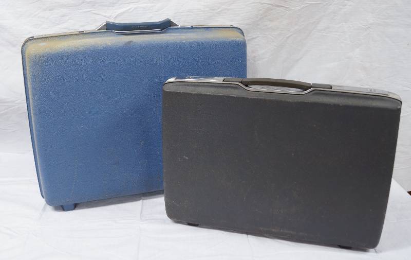 vintage royal traveler suitcase