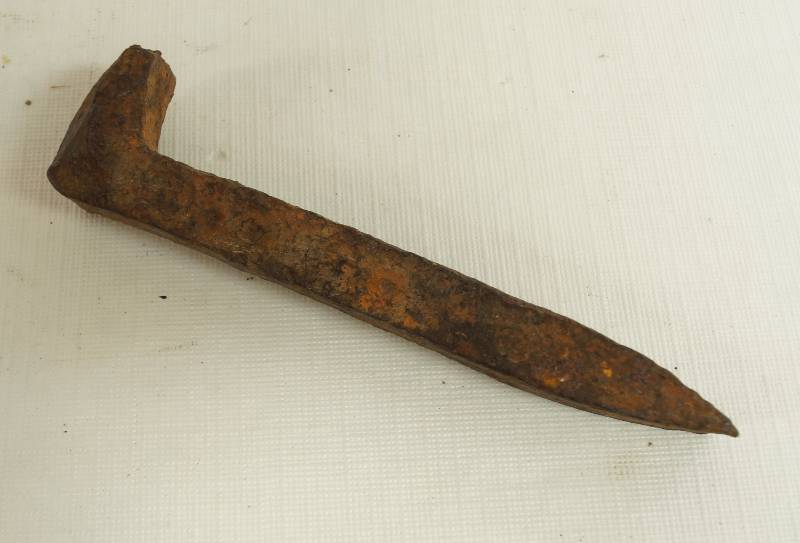 lot 5021 image: Vintage Railroad Stake  Metal Spike - WOW