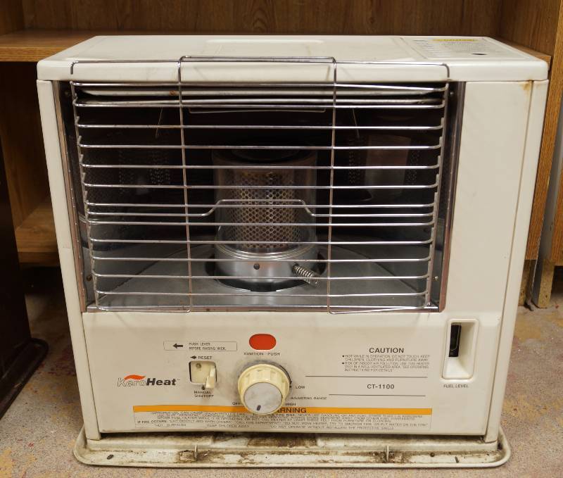 lot 9134 image: KeroHeat - Kerosene Heater - Untested - Has fuel in it - M#CT-1100 - 10,600 BTUhour