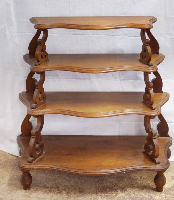 lot 9136 image: Vintage Shelves - Beautiful Scroll Woodwork - Great condition (a little wobbly and top shelf needs secured - Lovely shelves
