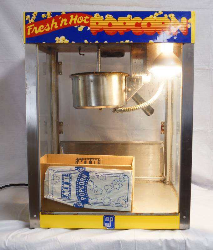 lot 7043 image: Commercial Popcorn Machine - APW M# MPCLW Part# 661-53 - TESTED - WORKS 120V